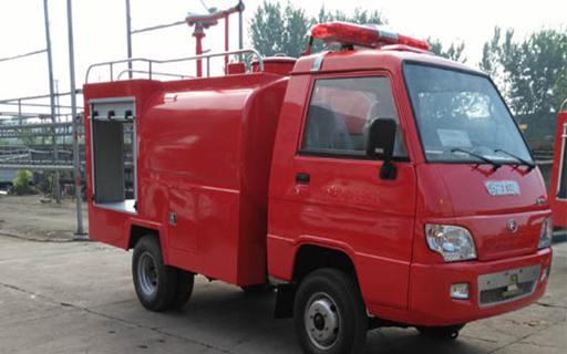 小型消防洒水车